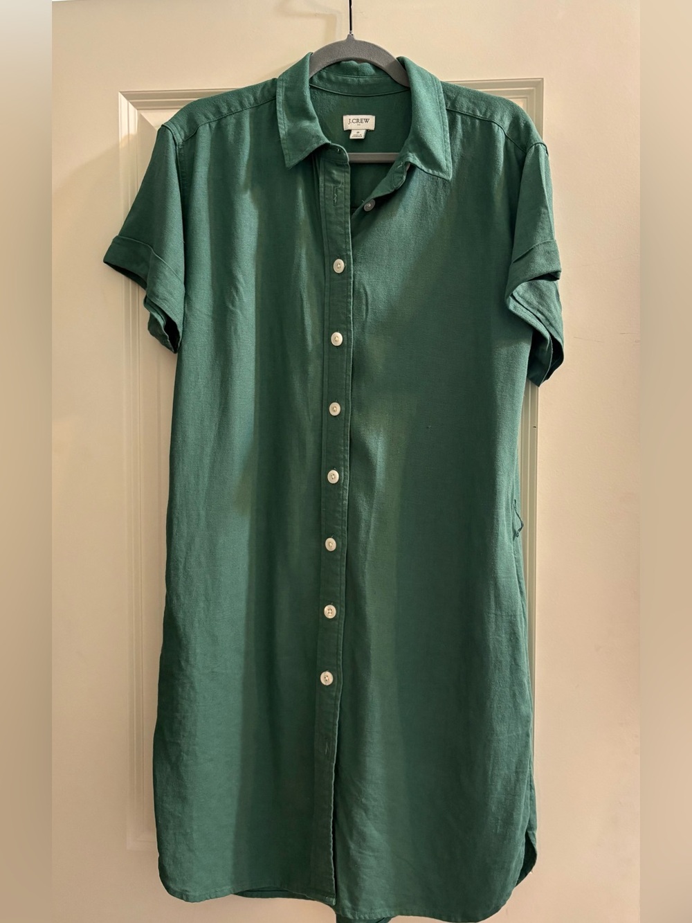 J. Crew Linen blend belted mini shirtdress
Green size Small
Button up - Picture 5 of 8